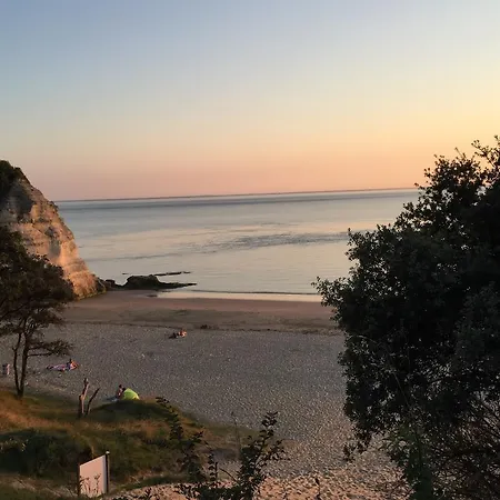 Chez Pierrot Et Gisele * Meschers-sur-Gironde
