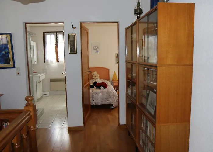 Chez Pierrot Et Gisele Casa de Férias *