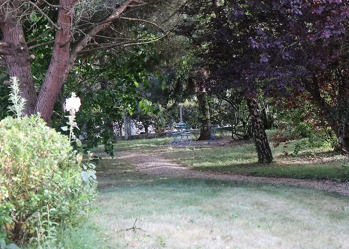 Chez Pierrot Et Gisele *