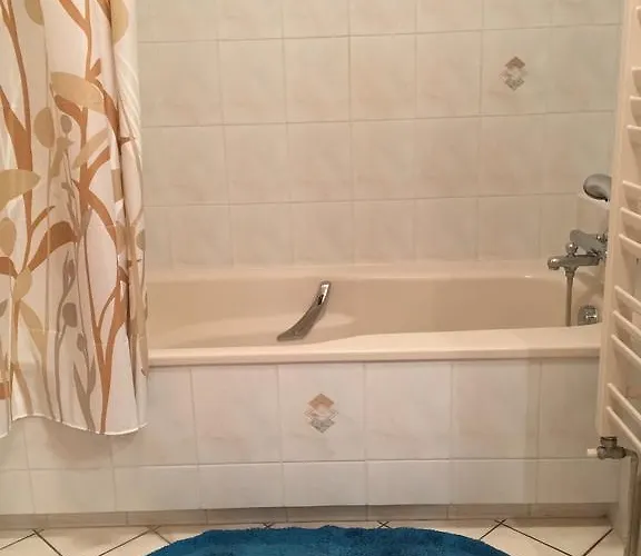 Chez Pierrot Et Gisele